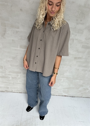 Allegra skjorte Ash Stripe Boii Studios 